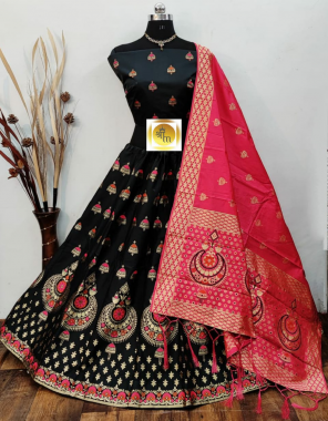black lehenga -pure banarasi silk with cancan inner |blouse -pure banarasi silk 1m |dupatta -pure banarasi silk 44panna fabric weaving jacqaurd work ethnic 