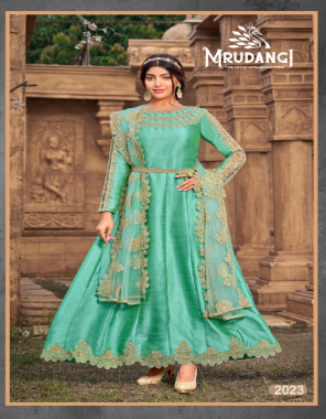 green top front - heavy butterfly net with embroidery work | top inner - heavy santoon silk | bottom - heavy santoon silk | dupatta - chiffon with lace work | size - 44 - 46 - 48 fabric embroidery work festive 