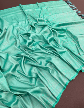 green kuberu pattu silk fabric weaving work ethnic 