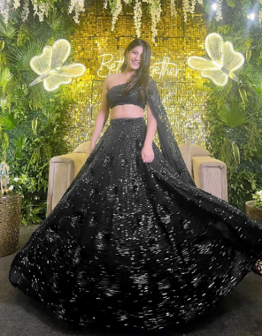 black choli - georgette | inner - crep | size - unstitch upto 44 ( 1.5 m fabric ) | lehenga - georgette | inner - crep | size - upto 44 with semi stitched | flair - 3m with canvas with cancan  fabric embroidery work wedding 