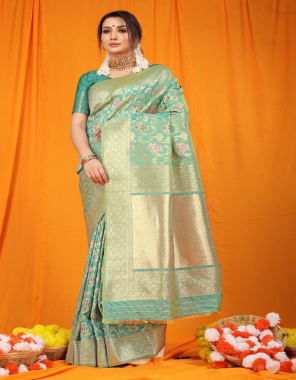 green kanchipuram pure silk handloom  fabric jari work work festive 