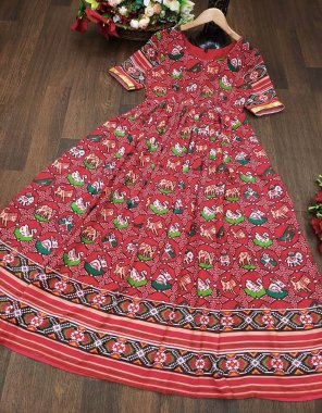 red georgette | with complete linning | height - 50 