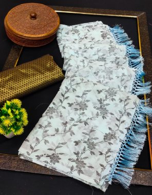 sky blue soft georgette with digital printed and pallu weaving fabric digital printed work casual 