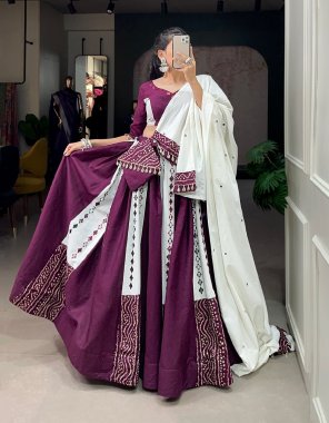 wine lehenga - pure cotton original mirror work with bandhani touchup| waist - supported upto 42| closer - drawasting | stitching - stitchied with canvas and full inner | length - 42 | flair - 6m | inner - micro cotton | lehenga type - stitched  | blouse - pure cotton with original mirror work | blouse size - 38 extra margin adjust upto 42| sleeves - 12 | type - stitched | dupatta - pure cotton original mirror work with codi work ( 2.5 m) fabric printed work casual 