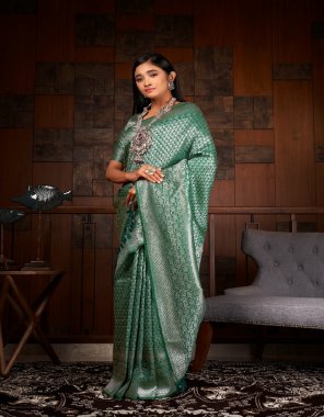 dark green kanjivaram silk saree & blouse fabric weaving work casual 