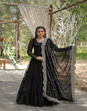 black gown - georgette with full sleeves ( with cups ) with fancy lace | inner - butter crepe | length - 51 inch | flair - 10 m | dupatta - georgette with embroidery work and cut work ( 2.30 m) fabric embroidery work party wear 