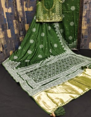 dark green pure viscose silk with hand dying saree with rich lagdi pallu fabric weaving work casual 