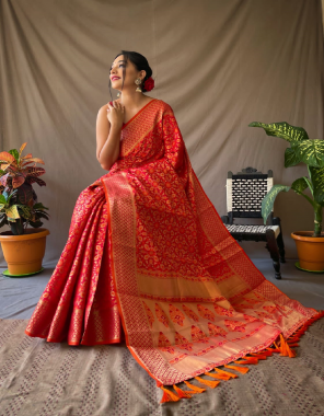 red banarasi silk saree with un stitched blouse  fabric printed work festive 