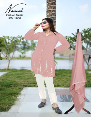 peach top- georgette with inner santoon i bottom- cotton strechable i dupatta- chinon with sibur i top xl size chest (42) i top length (38) i bottom xl size (36-42) fabric printed  work running 