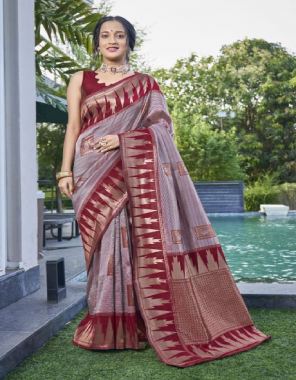 maroon saree- jacquard lichi i blouse- plain bla i saree- 5.50 m i blouse- 0.80 m  fabric jacqard  work running 