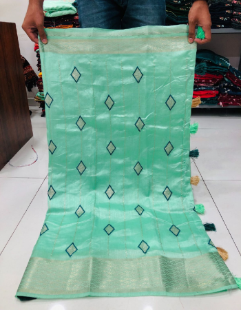 green soft cotton jacquard with sequance thread and fumka in pallu fabric embroidery work party wear 