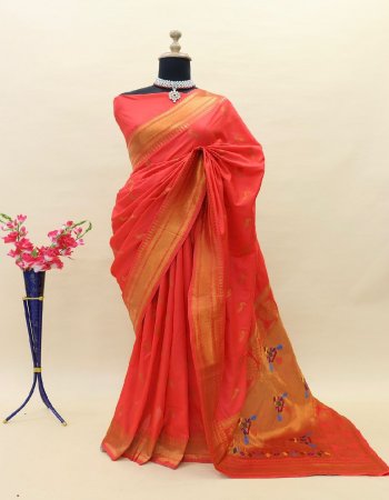 red paithani pure silk handloom saree fabric weaving work festive 